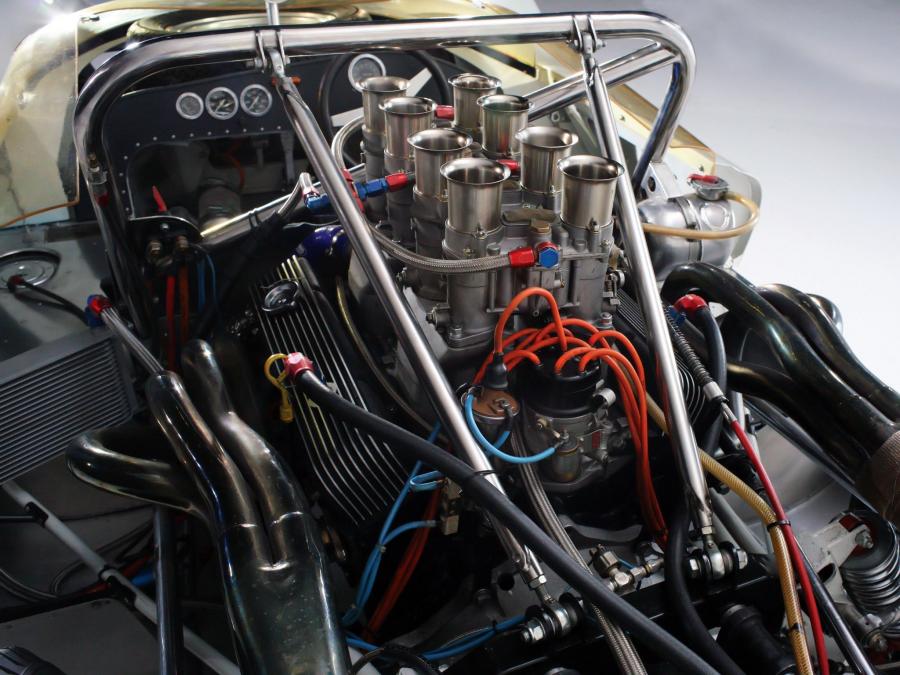  McLaren M1A 1964 года  (фото 2 из 19)
